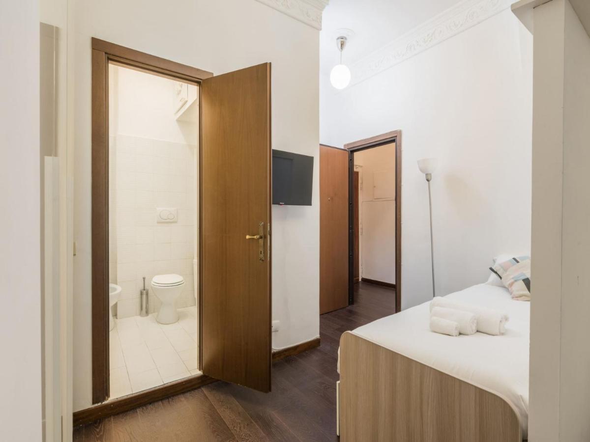 The Rent - Three-bedroom Close To The Quirinale * Rom